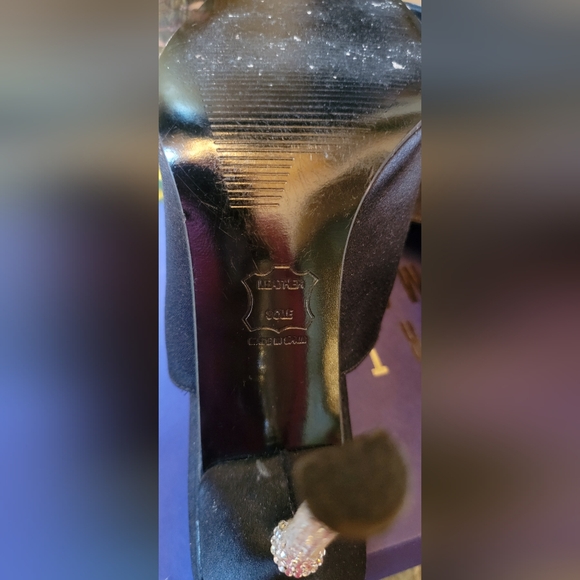 STUART WEITZMAN BLACK SATIN CRYSTAL HIGH HEEL SLIDE SANDALS 9 - Picture 8 of 11